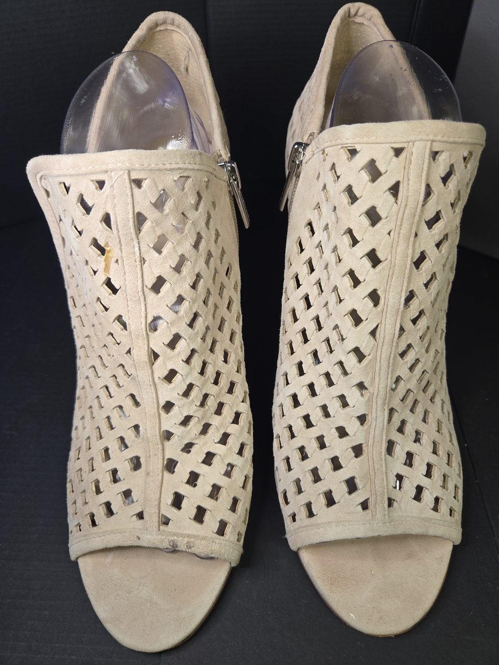 Vince Camuto Korlettan Woven Slingback Sandals Beige Suede Size 11M